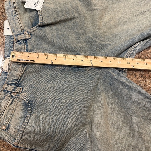 We The Free Tinsley Jeans Size 31 Light Wash Baggy High Rise Straight Leg - Picture 12 of 13